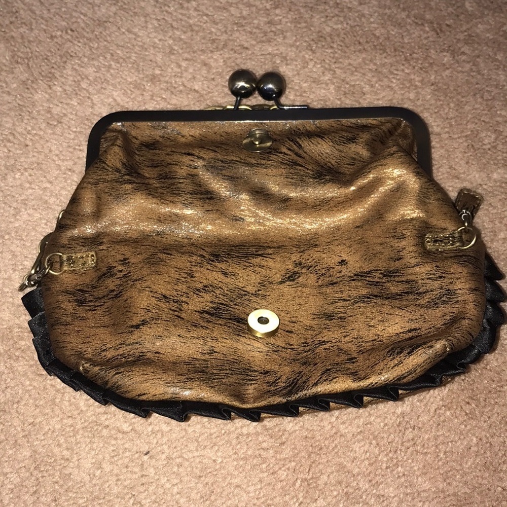 Rampage Clutch bag with gold like chain - Picture 2 of 8